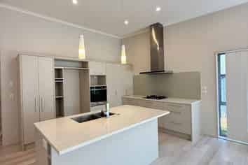 67 Costa Viva Crescent, Karaka