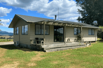 70 Gears Road, Atiamuri