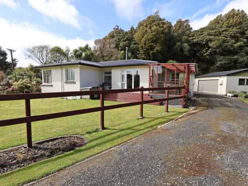 163 Marama Avenue North, Otatara