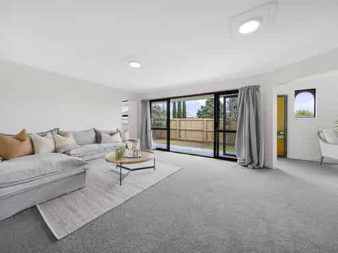 2A Barclay Place, Burwood