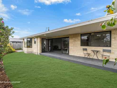 2A Barclay Place, Burwood
