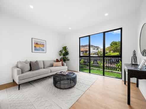 7A September Place, Forrest Hill