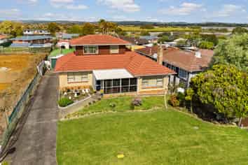 5 Mail Avenue, Weymouth