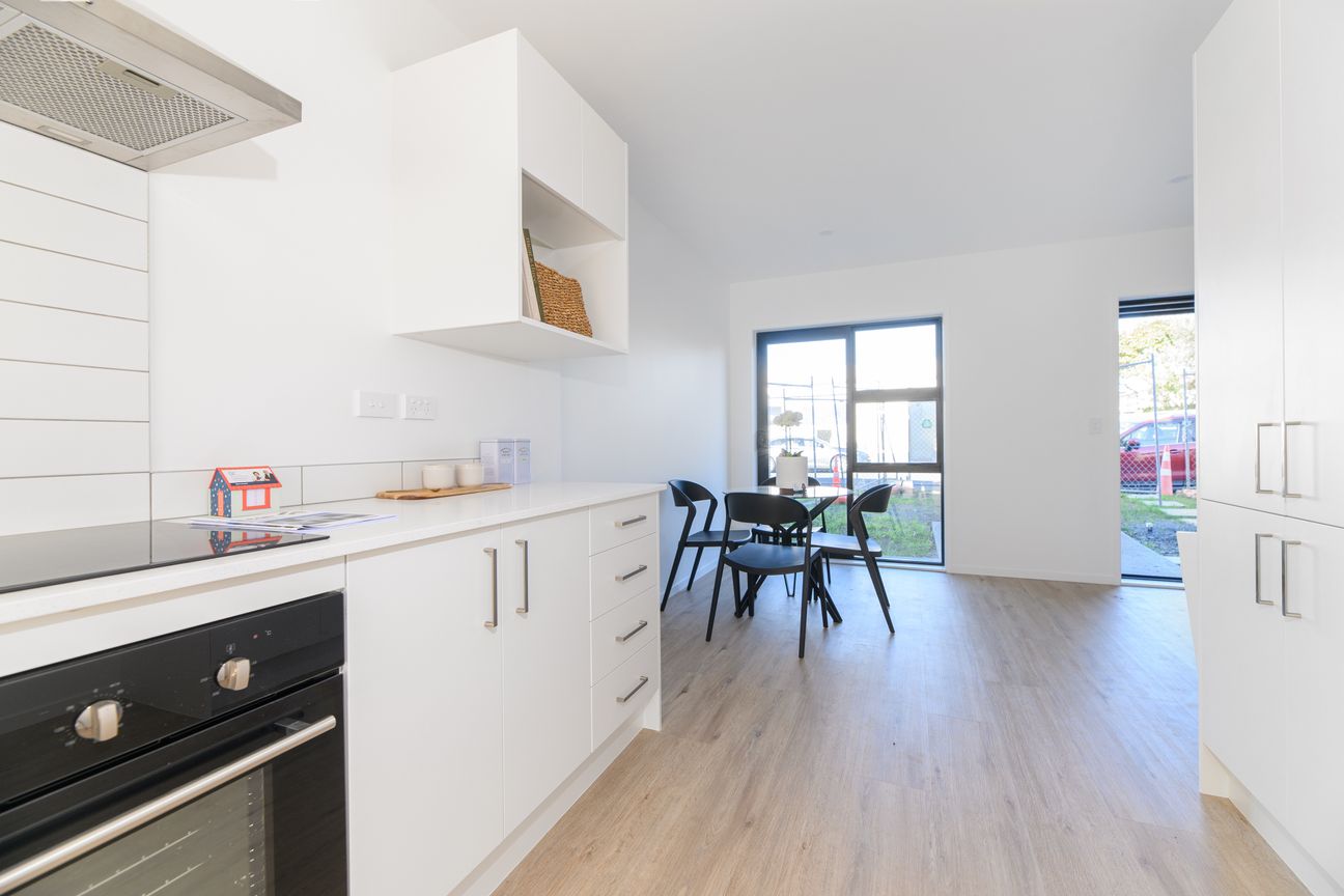 Urgent Sale !!!!!! Present All Offers - Bild 4