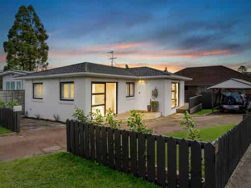 28A Renata Crescent, Te Atatu Peninsula
