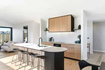 10 Friedeburg Place, Marshland