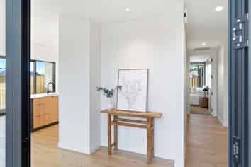 10 Friedeburg Place, Marshland