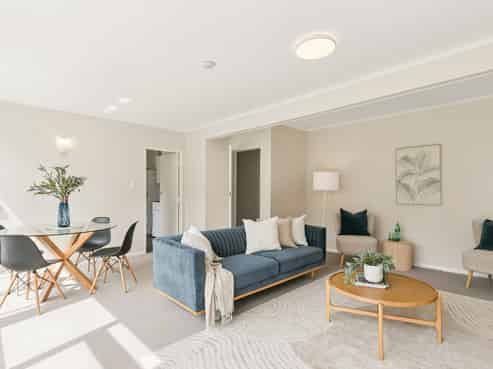 1/1 Canterbury Street, Karori