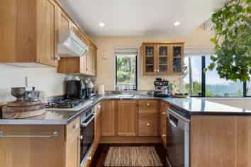 152 Caton Road, Waitakere