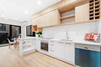 20 Don Oliver Lane, Glen Eden
