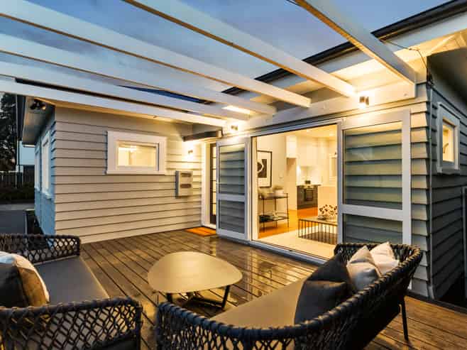 111 Kiwi Road, Point Chevalier