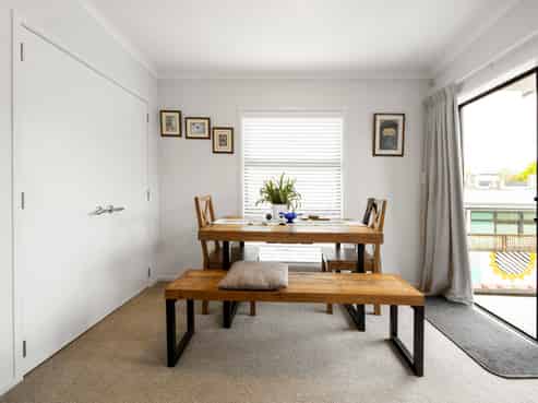 4/17 Cook Street, Hamilton East