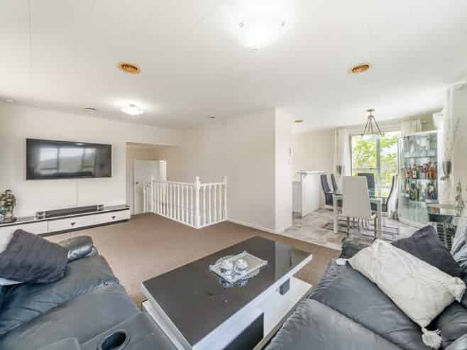 20 Redvers Drive, Belmont
