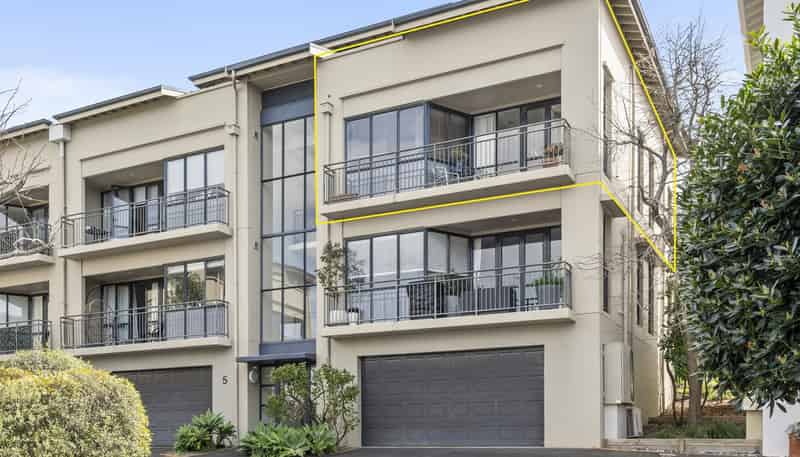 2F/5 Furneaux Way, Remuera