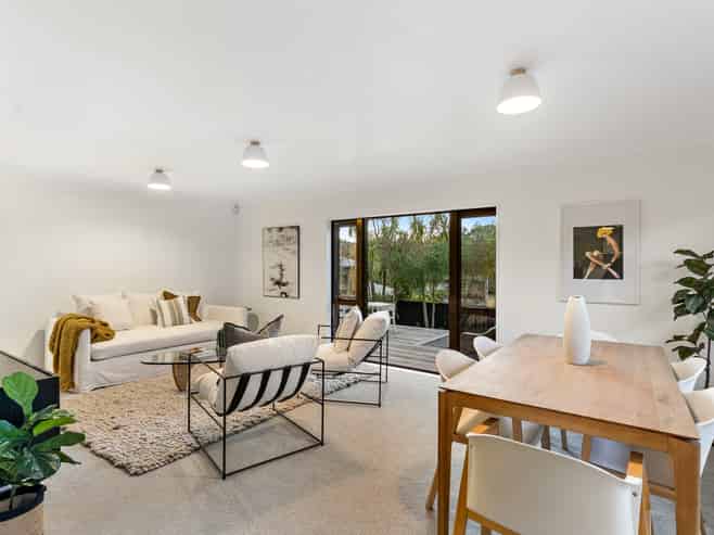 9 Western Springs Road, Western Springs
