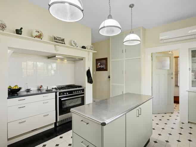 217 Musselburgh Rise, Andersons Bay