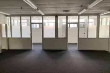 Functional Portage Road Office | 304m2