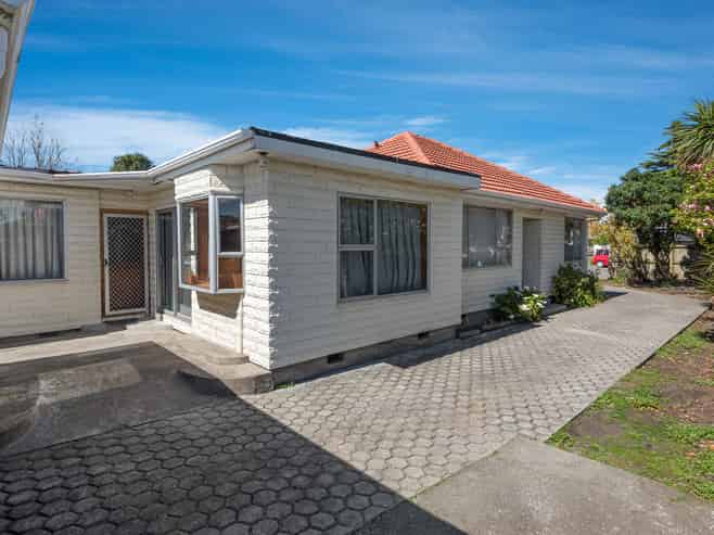 16 Buchanans Road, Sockburn