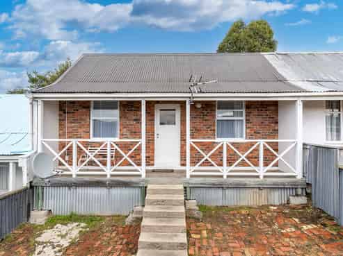 145 Carroll Street, Dunedin Central