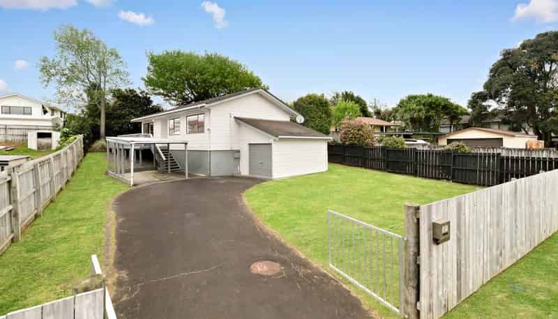 57 Riverside Drive, Waiuku