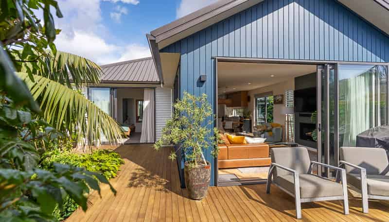 2 Tawatawa Street, Long Bay
