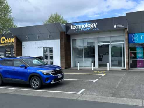 Stand Out and Be Exposed on Cameron