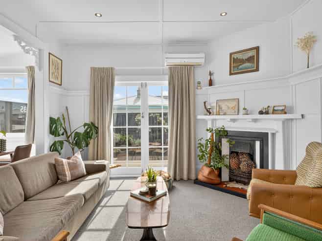 35 Pacific Road, North New Brighton