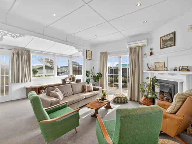 35 Pacific Road, North New Brighton
