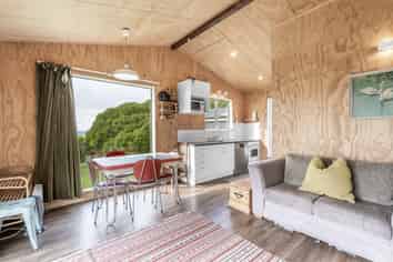 46 Moana Street, Riverton