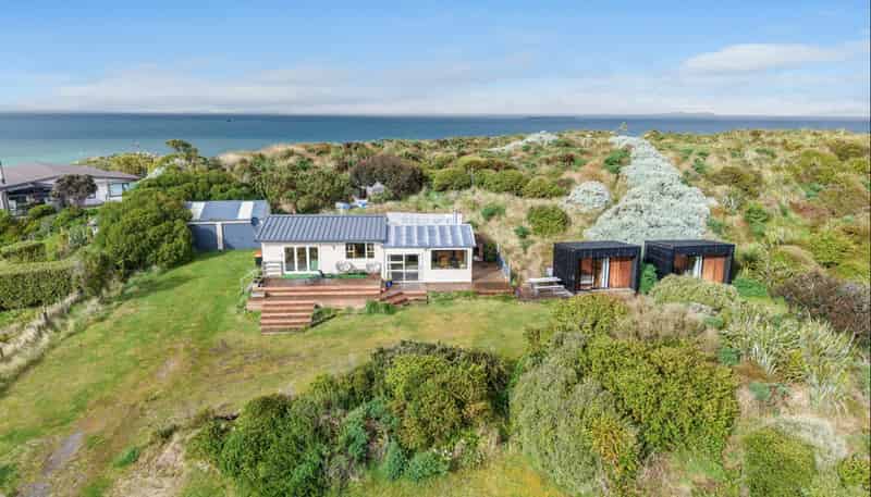 46 Moana Street, Riverton