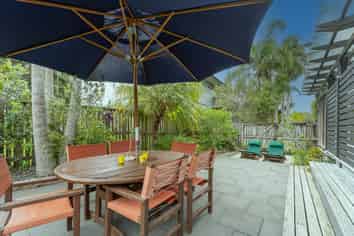 29 Oyster Drive, Cooks Beach