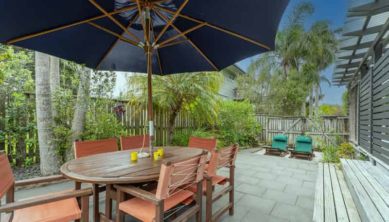 29 Oyster Drive, Cooks Beach