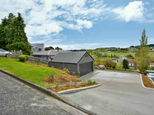 18 North Terrace, Gore