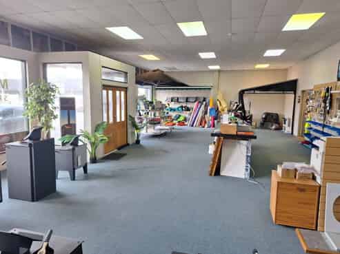 Destination retail/office on Devon