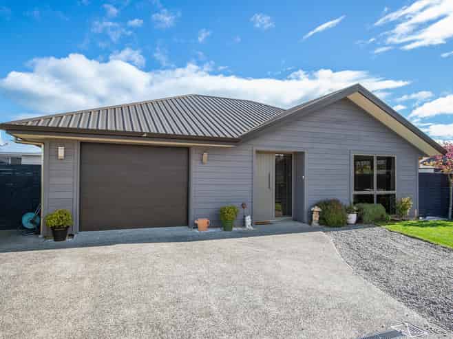 58 Silverstream Drive, Mosgiel