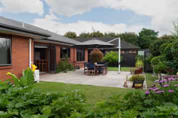 3 Wiltshire Drive, Huntington