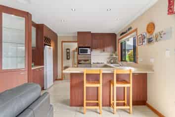 3 Wiltshire Drive, Huntington