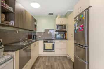 7/412 Avenue Road West, Hastings