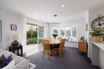 2 Aratia Way, Richmond