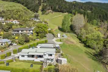 14 Hillplough Heights, Richmond