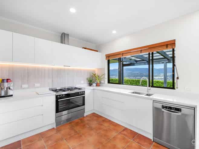 63 Kirton Drive, Riverstone Terraces