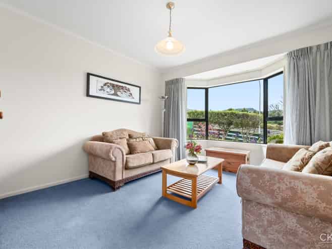 63 Kirton Drive, Riverstone Terraces