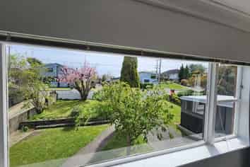 6 Gray Avenue, Paraparaumu Beach