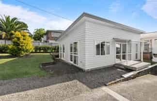 186a Chivalry Road, Glenfield