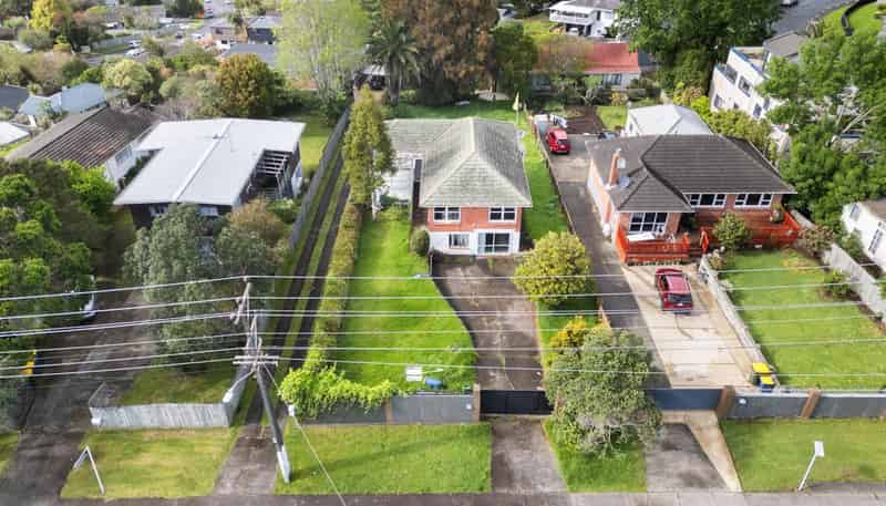 41 Royal Road, Massey