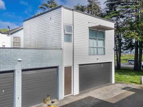 2 Willow Camp Road, Takanini