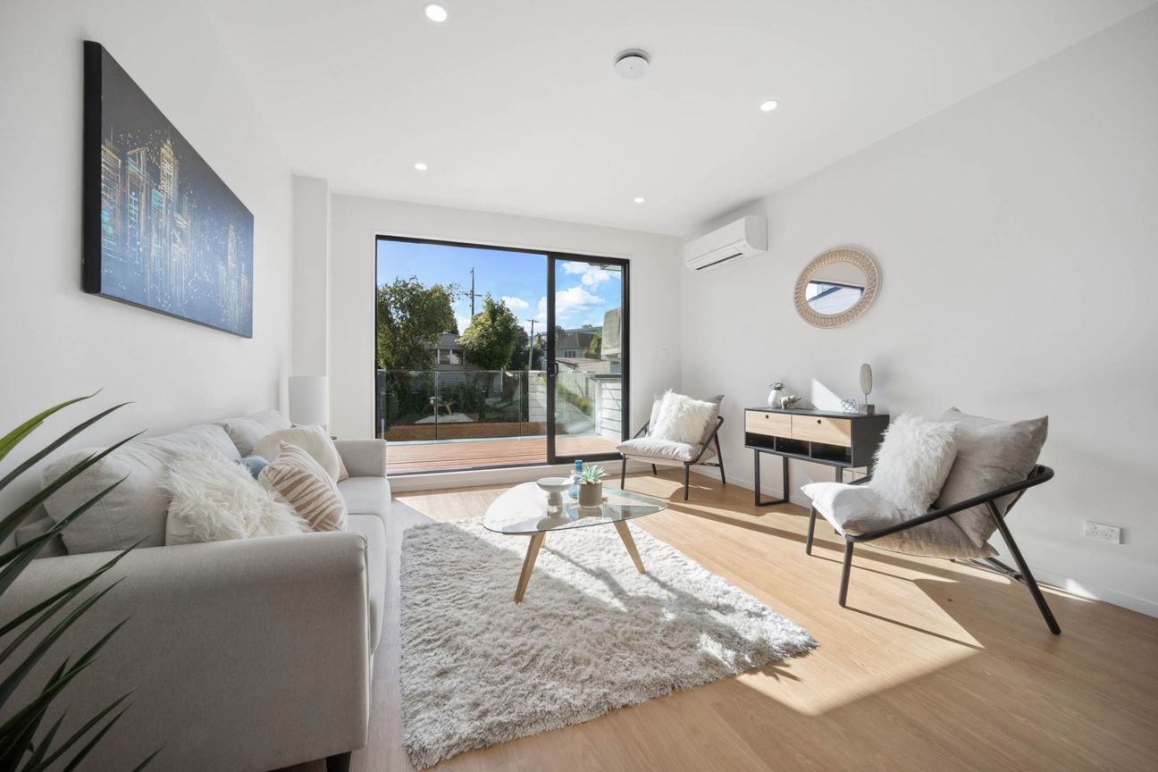 Price Drop! Brand New 4 Bedroom Beauty... - Widok 2