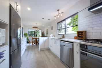 32 Moire Road, Massey
