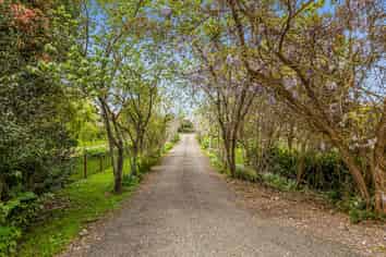 68 Puke Road, Paeroa