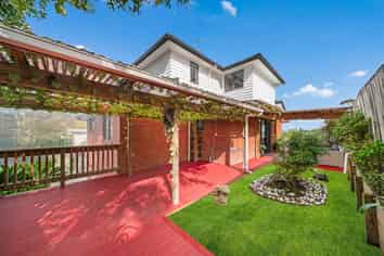 2/25 Keldale Place, Forrest Hill